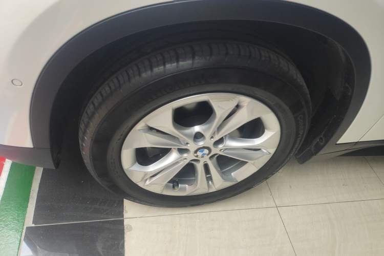 Used BMW X1 2016 sDrive18Li Premium Edition
