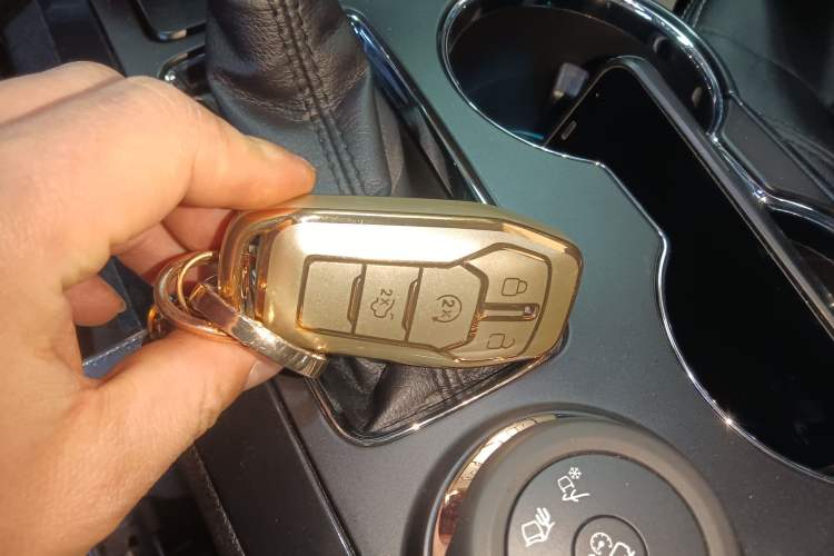 Used Ford Explorer 2017 3.5T Elite Edition
