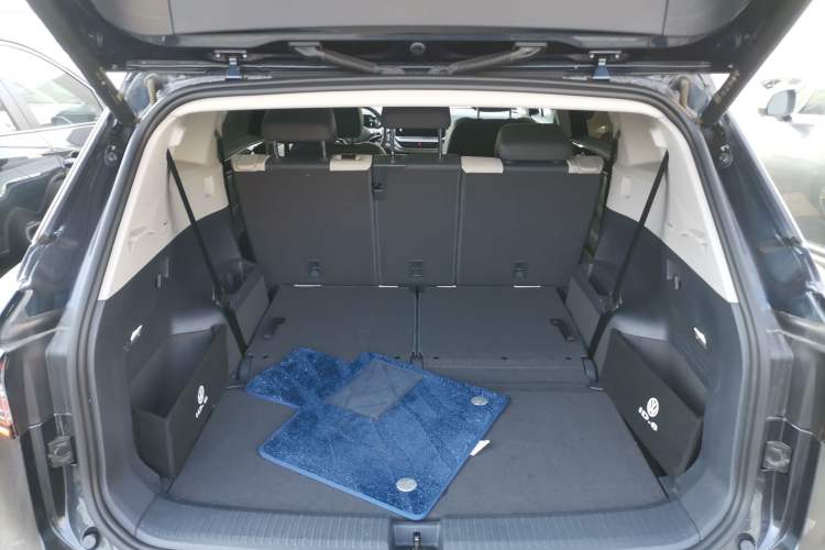 Used Volkswagen ID.6 CROZZ 2021 Long-Range PRO Edition
