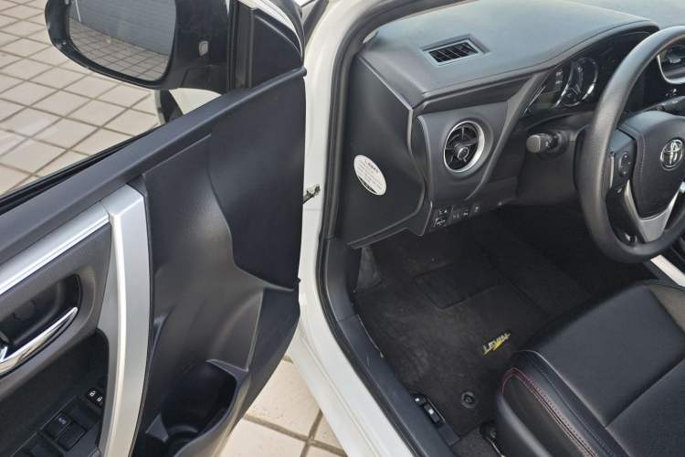 Used Toyota Levin 2017 Revised 185T CVT Elite Edition China V Standard
