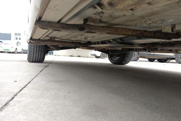 Used FORTHING Joyear X5 2013 1.6L Manual Luxury Model China V Standard
