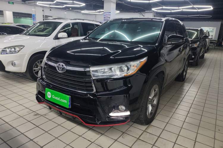 Used Toyota Highlander 2015 2.0T Four-Wheel Drive Luxury Navigation Version with 7 Seats