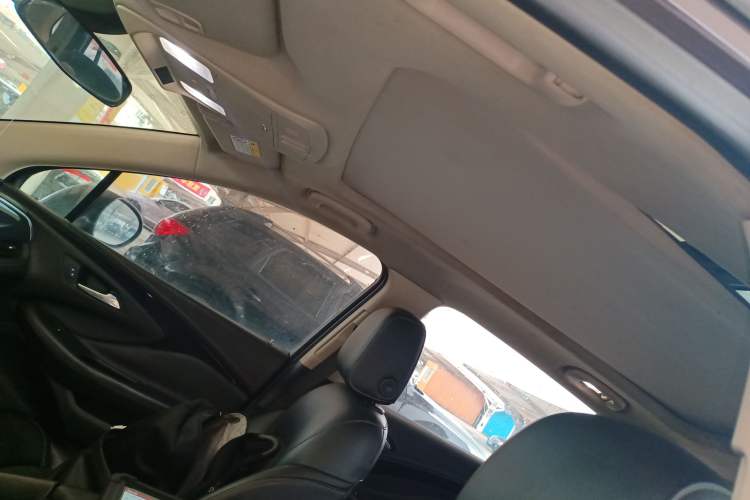 Used Buick Envision 2017 20T Two-Wheel Drive Leading Version
