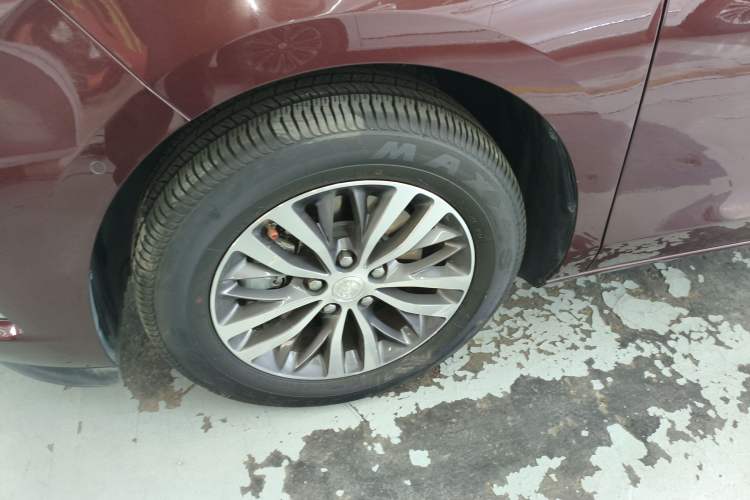 Used Buick GL8 2022 ES Landtrek 653T Luxury Edition
