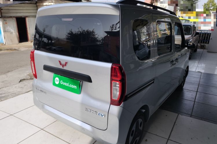 Used Wuling Zhiguang New Energy 2025 Model 305km Ambitious Edition