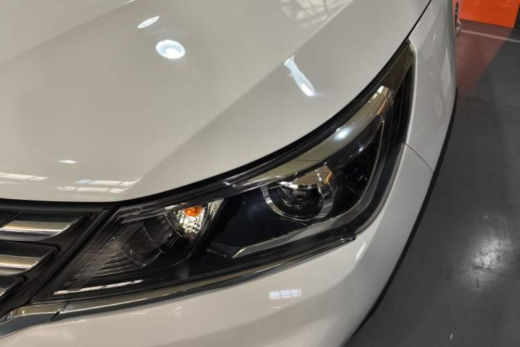 Used Baojun 310W 2017 1.5L Manual Comfort Model China V Standard
