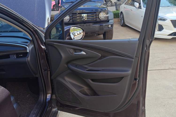 Used Buick Envision 2020 20T Two-Wheel Drive Leading Version
