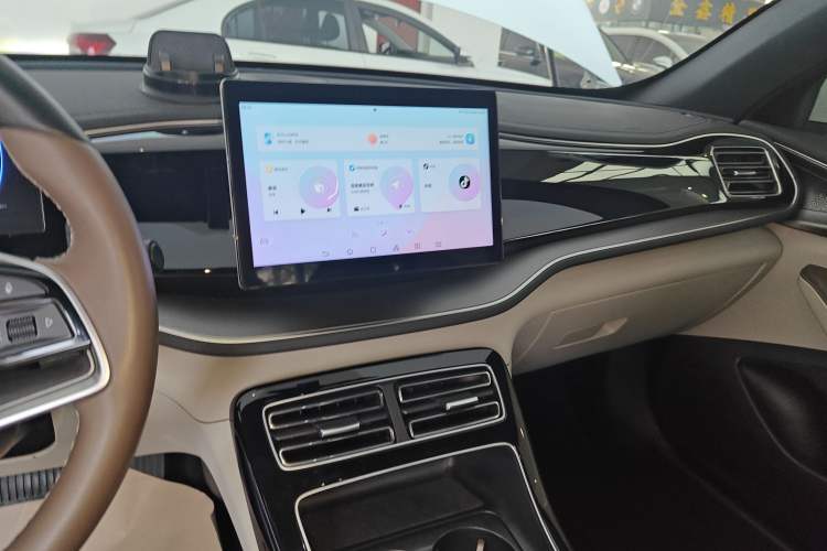 Used BYD Qin PLUS 2024 Honor Edition EV 510KM Leading Model
