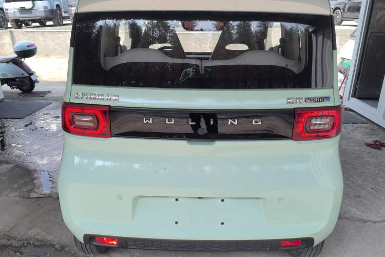 Used Wuling Hongguang MINIEV 2021 Macaron Premium Model – Lithium-NMC