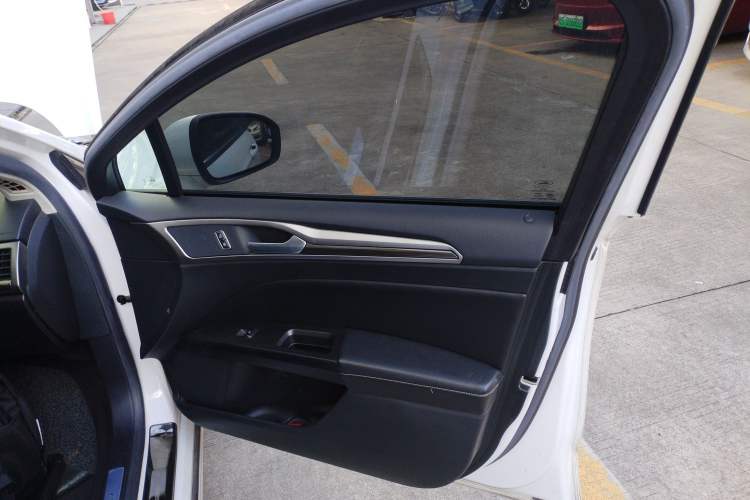 Used Ford Mondeo 2018 EcoBoost 180 Fashion Edition
