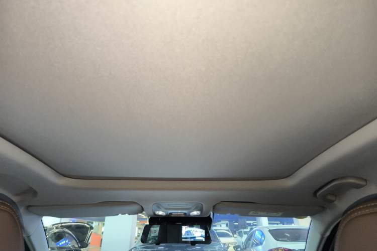 Used Chery Arrizo 8 2023 High-Performance Edition 2.0T DCT Powerfully Equipped
