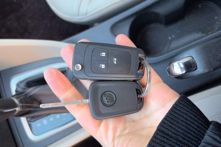 Used Buick GT 2015 15N Automatic Deluxe Edition