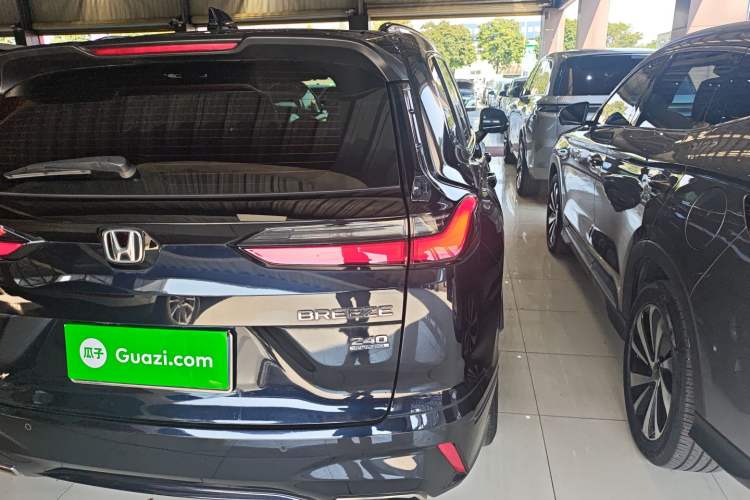 Used Honda Breeze 2023 240TURBO Two-Wheel-Drive Luxury Edition 5 Seats
