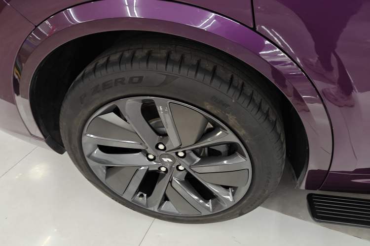 Used Li Auto L9 2022 Max model
