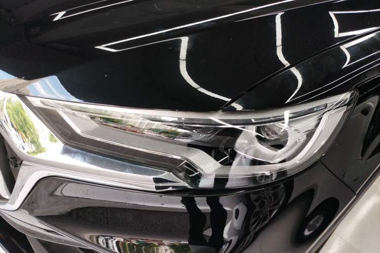 Used Hongqi HS5 2022 Revised Version 2.0T Smart Connect Flagship Edition
