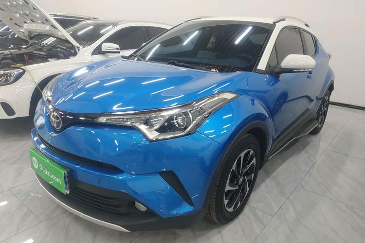 Used Toyota IZOA 2018 2.0L Yichi Edition China V Standard