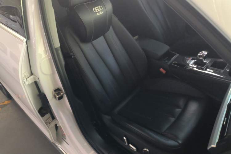 Used Audi A4L 2020 40 TFSI Luxury Prestige Edition
