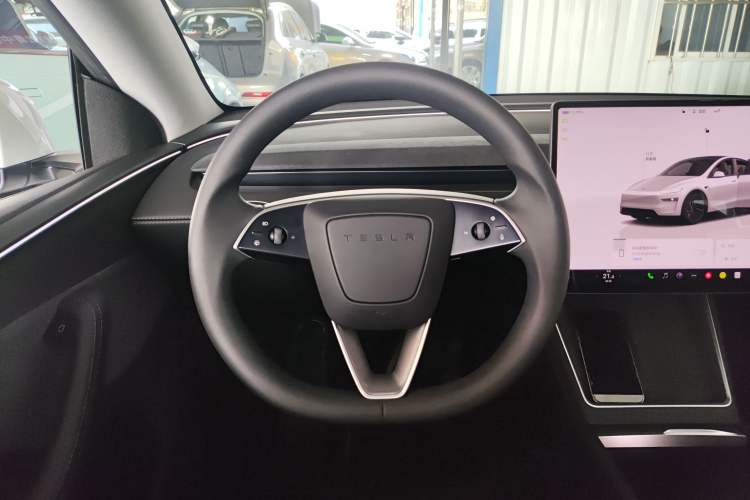 Used Tesla Model Y 2025 Rear-Wheel Drive First Edition
