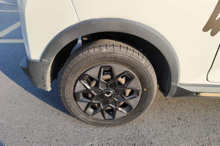 Used Wuling Hongguang MINIEV 2022 GAMEBOY 300km Enthusiast Model with Lithium Iron Phosphate