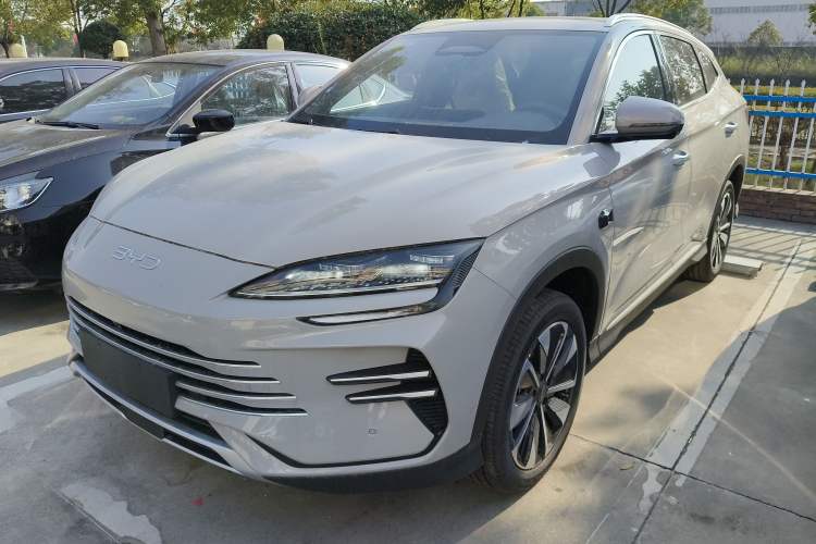 Used BYD Song PLUS New Energy 2025 DM-i Smart Drive 112KM Prestige Model