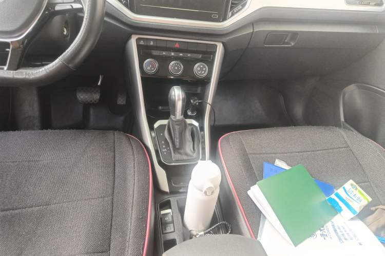 Used Volkswagen T-ROC 2021 Revised Version 280TSI DSG Two-Wheel Drive Elite Connect Edition
