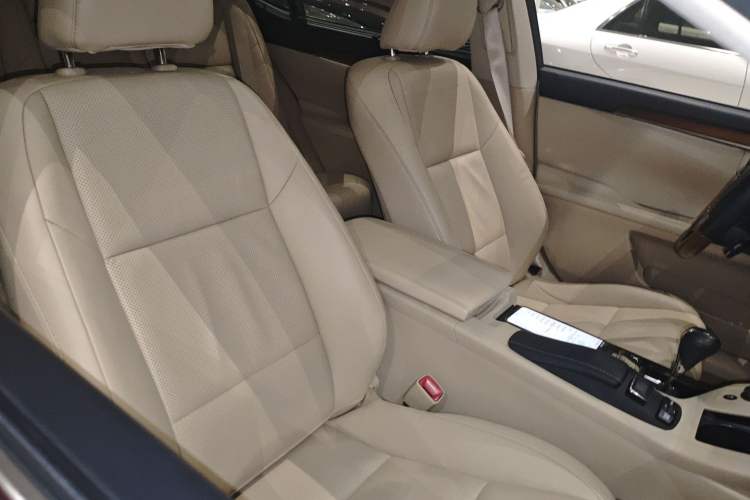 Used Lexus ES 2013 250 Elegant Edition
