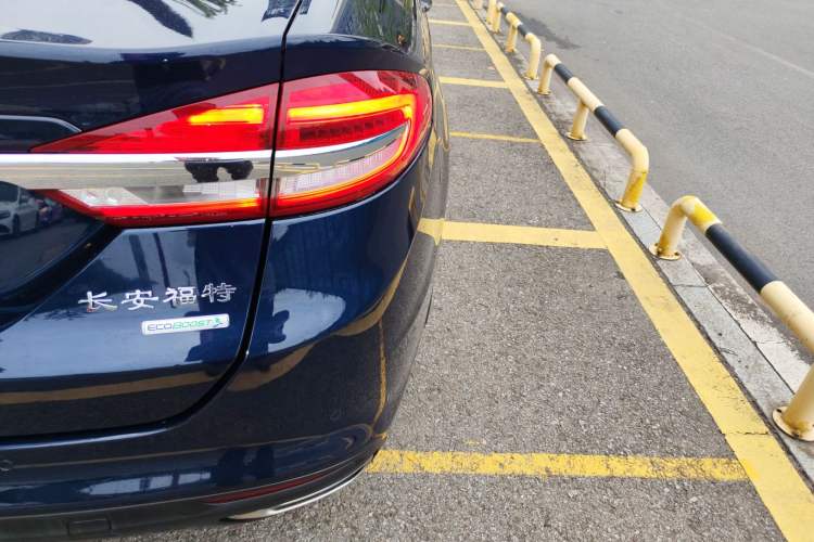 Used Ford Mondeo 2017 EcoBoost 180 Stylish Model
