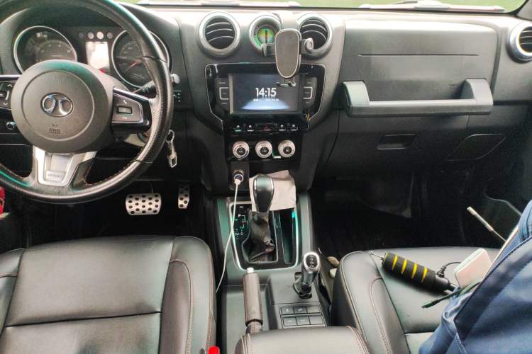 Used BAIC Off-Road BJ40 2016 40L 2.3T Automatic All-Wheel Drive Premium Edition
