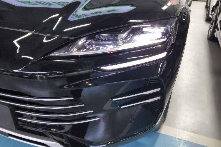 Used BYD Song PLUS New Energy 2025 DM-i Intelligent Driving 160KM Flagship Model
