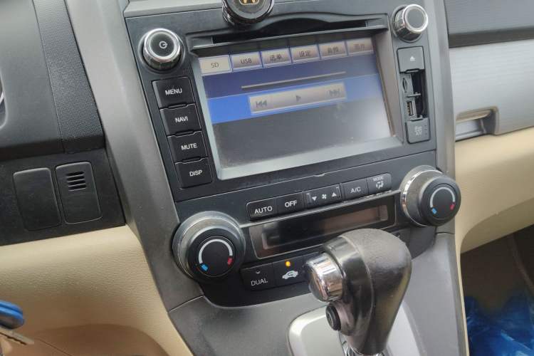 Used Honda CR-V 2010 2.4L automatic four-wheel drive luxury version
