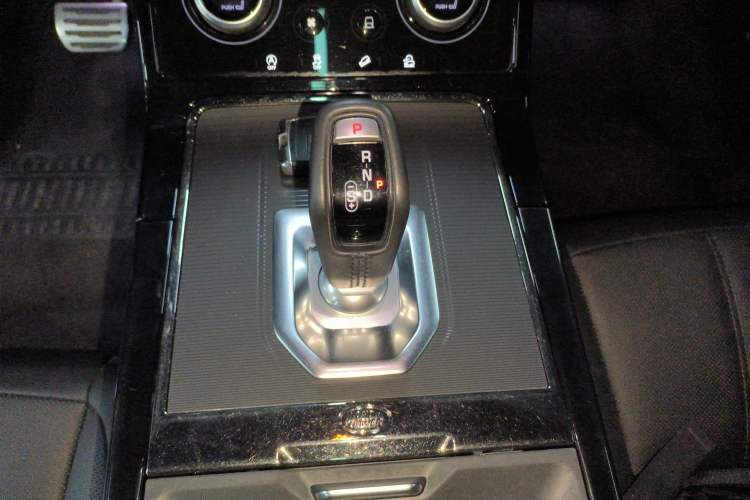 Used Land Rover Range Rover Evoque 2020 249 PS R-DYNAMIC SE Sport Technology Edition