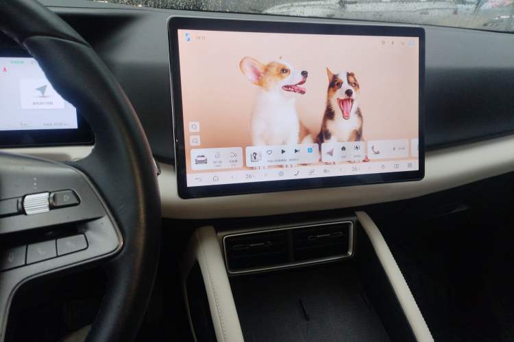 Used BYD Yuan UP 2025 Intelligent Driving Version 401 km Beyond-Range Edition
