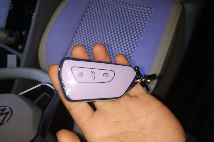 Used Volkswagen Lavida 2026 Pro 300TSI Starry Zhi Yi Edition
