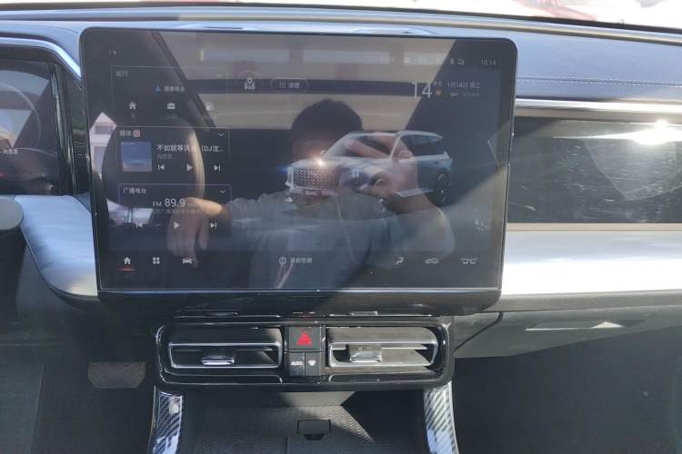 Used GAC Trumpchi GS8 2022 Linghang Series 2.0 TGDI Two-Wheel-Drive Luxury Smart Connectivity Version (7 Seats)
