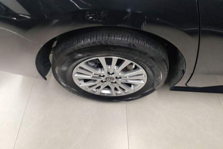 Used Toyota Sienna 2021 2.5L Hybrid Premium Edition
