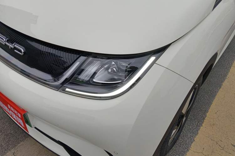 Used BYD Dolphin 2023 420 km Fashion Edition