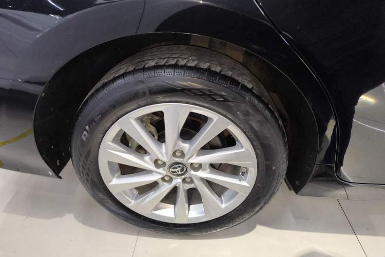 Used Toyota Camry 2021 2.0G Luxury Edition