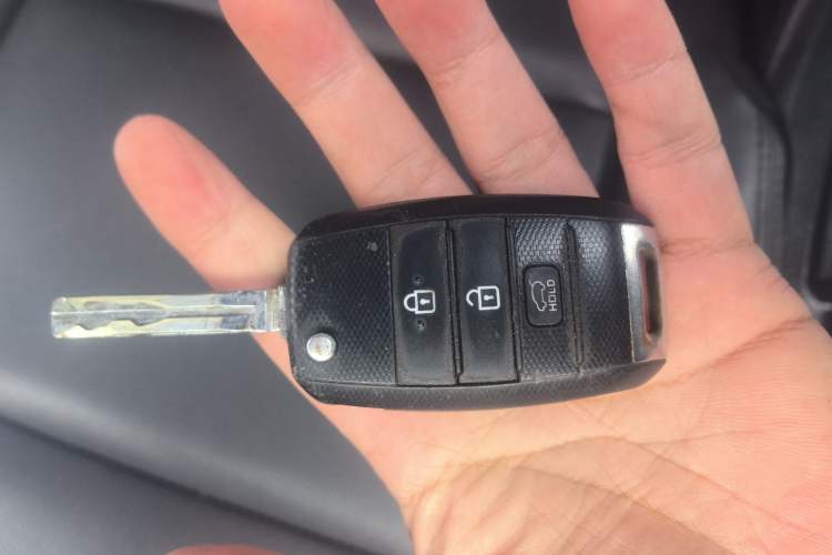 Used Kia KX5 2016 2.0L Automatic 2WD GL
