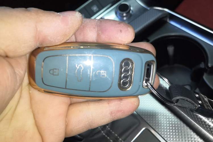 Used Audi A6L 2019 40 TFSI Luxury Dynamic Model
