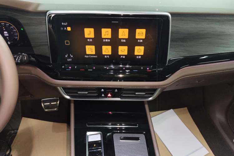 Used Volkswagen Viloran 2024 380TSI Luxury Edition
