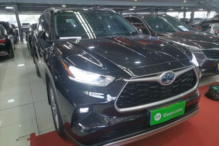 Used Toyota Highlander 2023 2.5L Smart Electric Hybrid Dual-Motor All-Wheel-Drive Luxury 7-Seater
