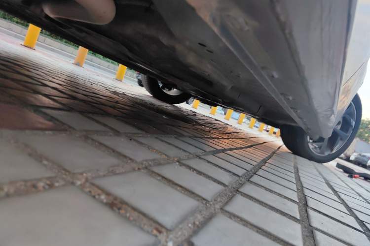 Used MG 5 2022 300TGI DCT Chao Yue Luxury Edition
