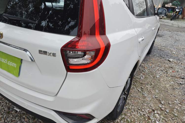 Used Geely Auto Vision X6 2018 1.4T CVT 4G Connected Luxury Version
