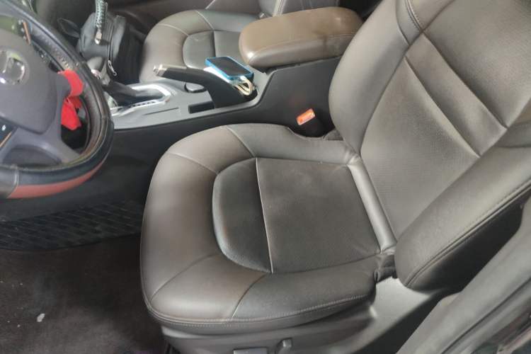 Used GAC Trumpchi GS4 2015 200T G-DCT Luxury Edition
