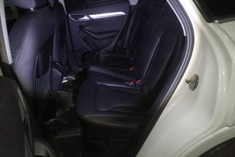 Used Audi Q3 2016 35 TFSI Collection Edition Comfort Model
