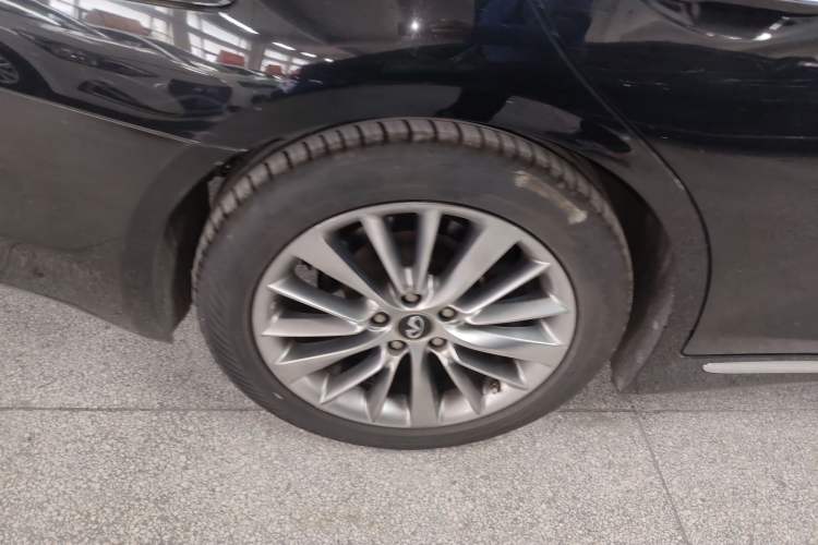 Used Infiniti Q50L 2018 2.0T Enjoyment Version China VI Standard
