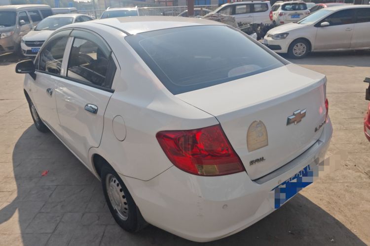Used Chevrolet Sail 2013 Sedan 1.2L Manual Fashionable Happiness Edition
