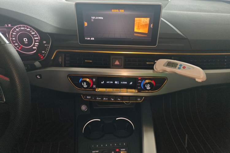 Used Audi A4L 2019 40 TFSI Fashion Version China V
