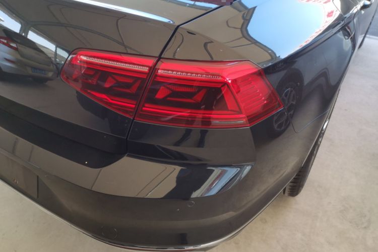 Used Volkswagen Magotan 2020 330TSI DSG Leading Model
