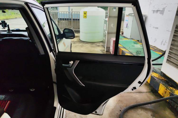 Used Chery Tiggo 3 2016 1.6L Manual Fashion Edition
